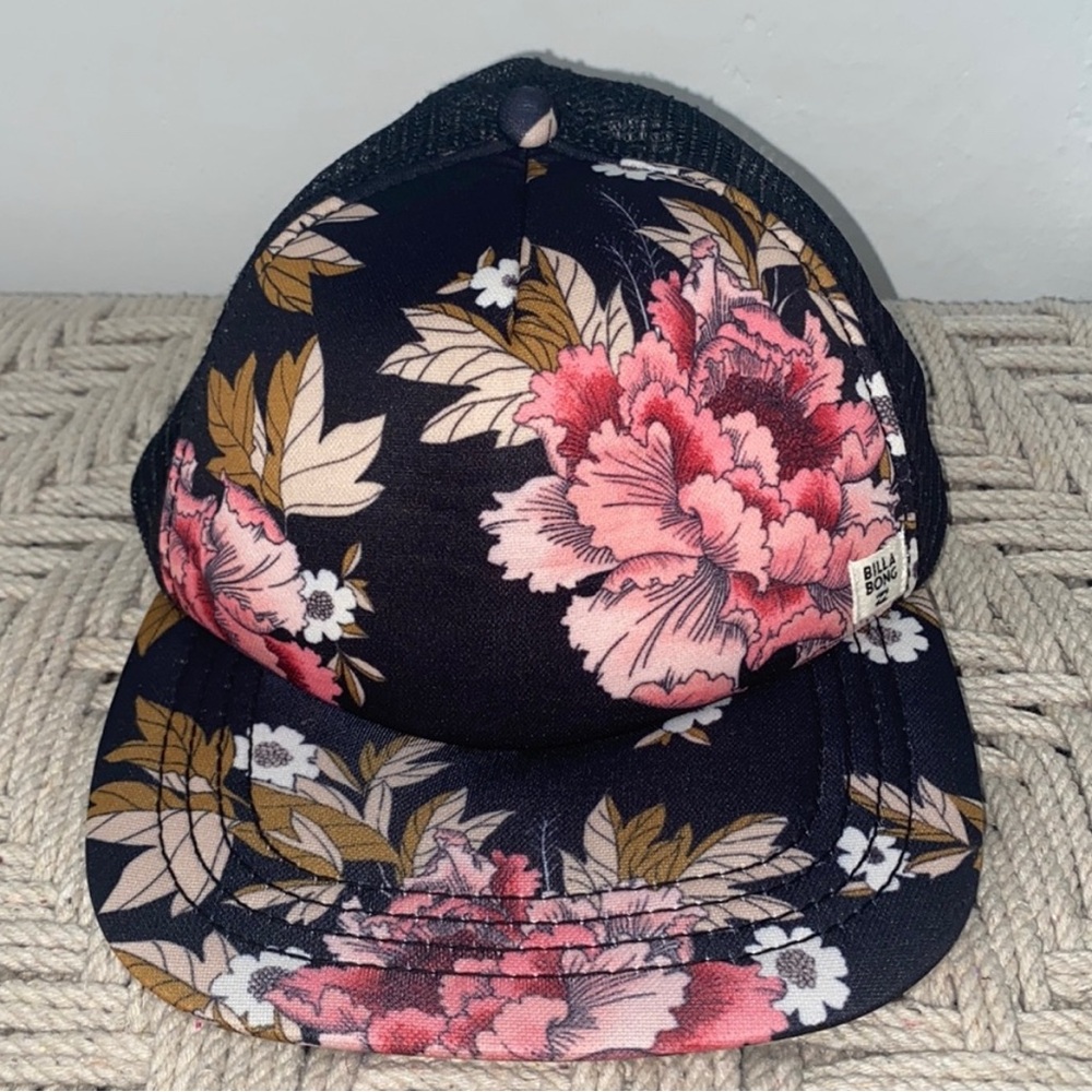 Billabong Floral trucker hat